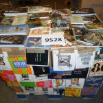 palette d'environ 2500 cartes postales