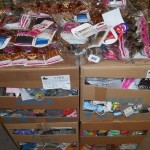 palette d'environ 2500 accessoires cheveux